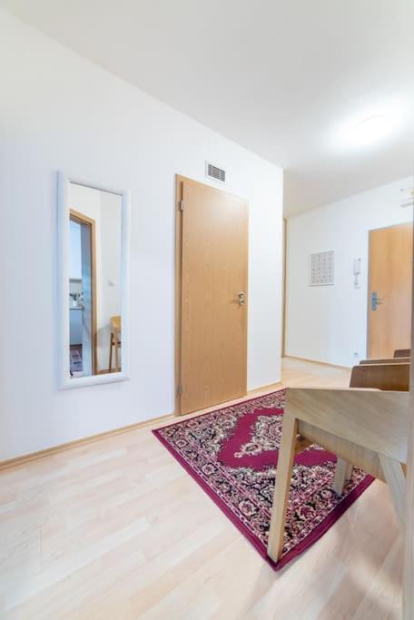 Grape Apartment Bratysława Zewnętrze zdjęcie