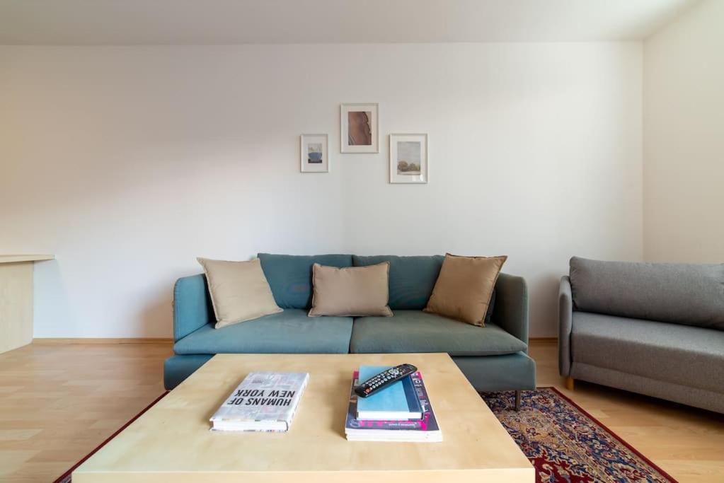 Grape Apartment Bratysława Zewnętrze zdjęcie
